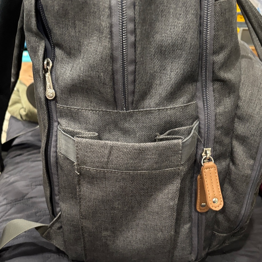 RUVALINO  Diaper bag with so many pockets, love this brand👶🏻 - Picture 4 of 5